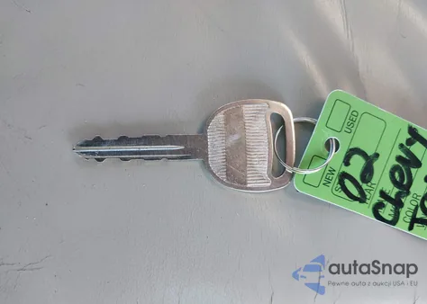 2002 Chevrolet Tahoe Lt из США, поврежденный, VIN 1GNEC13Z22R136990